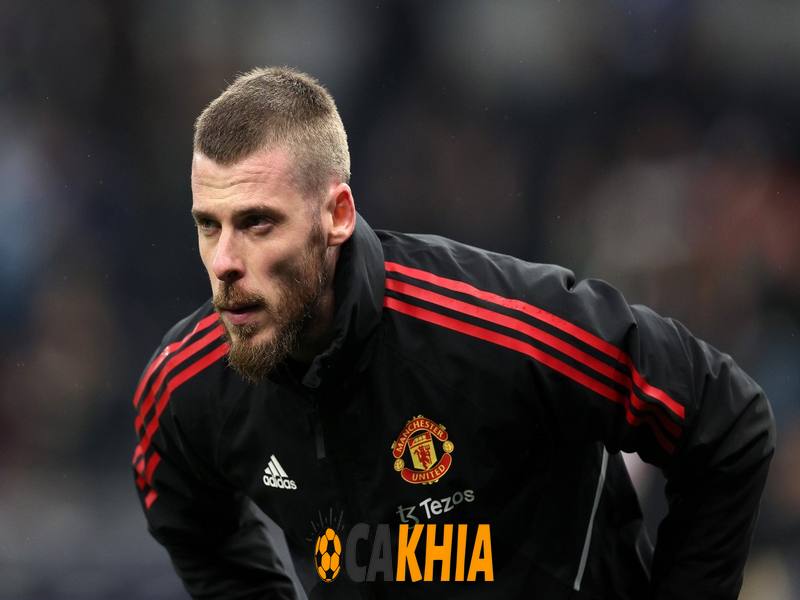 Andre Onana là người kế thừa vị trí thủ môn của De Gea để lại Andre Onana là người kế thừa vị trí thủ môn của De Gea để lại