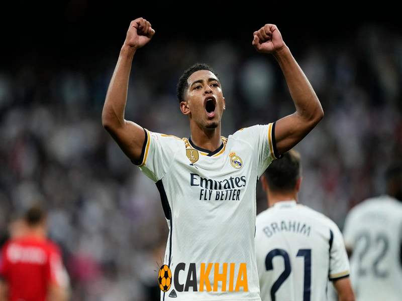 Jude Bellingham chuyển đến khoác áo Real Madrid là bom tấn của kỳ chuyển nhượng mùa hè năm 2023 Jude Bellingham chuyển đến khoác áo Real Madrid là bom tấn của kỳ chuyển nhượng mùa hè năm 2023
