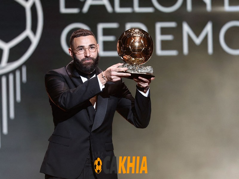 Benzema là cầu thủ gần nhất giành Quả bóng vàng Benzema là cầu thủ gần nhất giành Quả bóng vàng