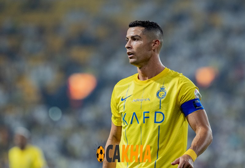 Tài sản Ronaldo kiếm được một phần đến từ lương đá bóng Tài sản Ronaldo kiếm được một phần đến từ lương đá bóng