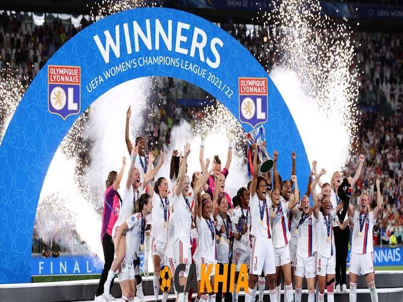 Đội bóng thống trị giải bóng đá nữ vô địch câu lạc bộ châu Âu là Lyon